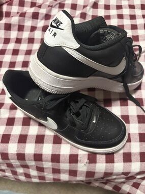 Nike Air Force 1 Black and White Low-Top Swoosh Sneakers